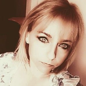 Meet your Posher, Shelly